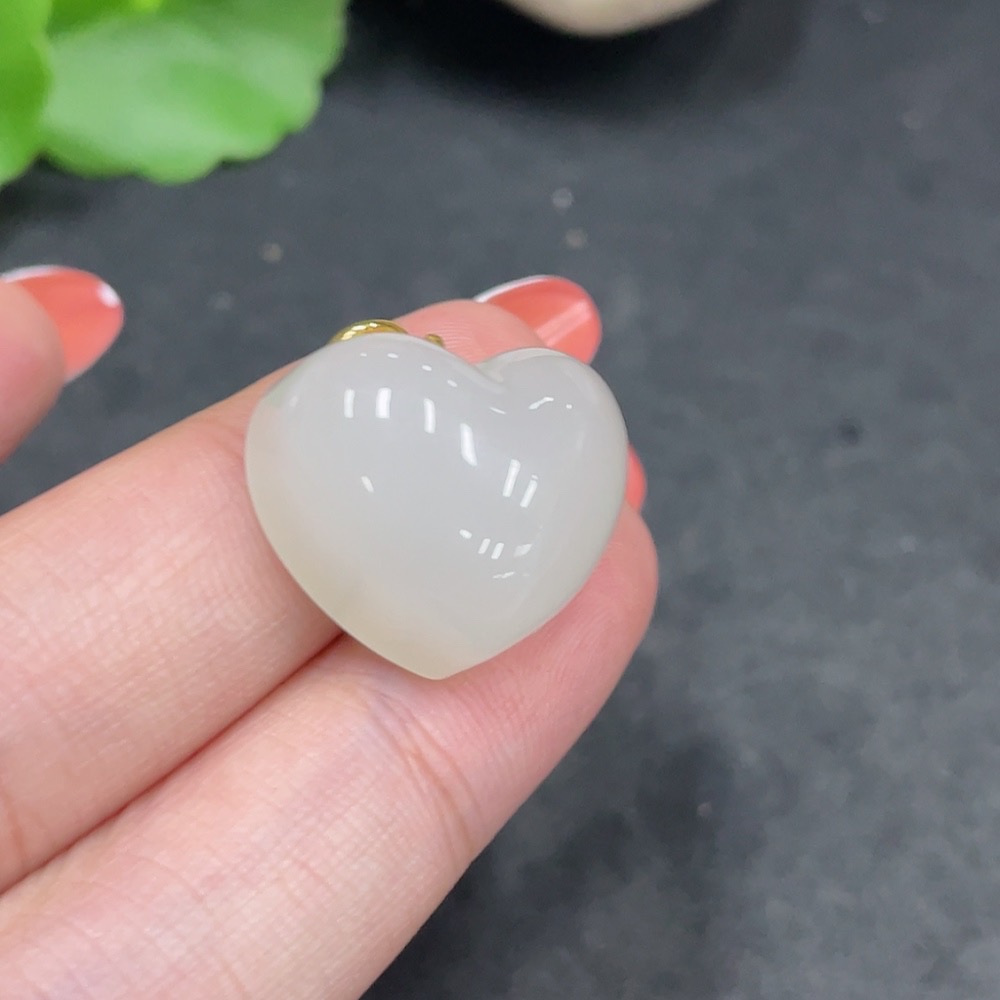 H34016495 Hetian Jade Inlaid Pendant Heart Total Weight Approx. 7.4g 18k