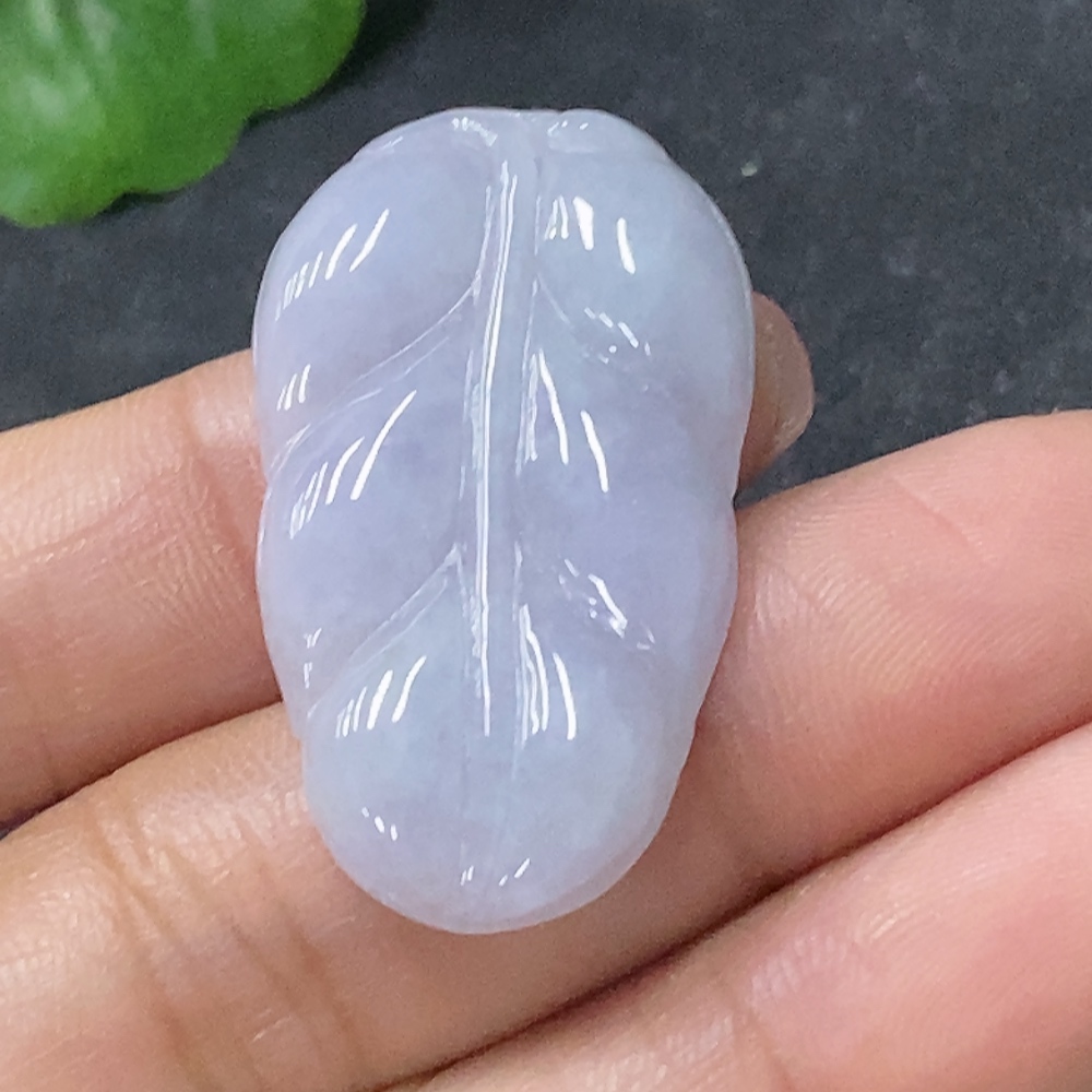 F34030989 Jadeite Pendant Leaf Total Weight Approx. 4.24g