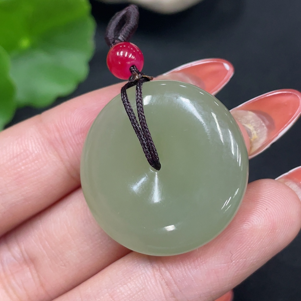 H34027904 Hetian Jade Pendant   Peace Button   Total Weight: Approx. 11.6g