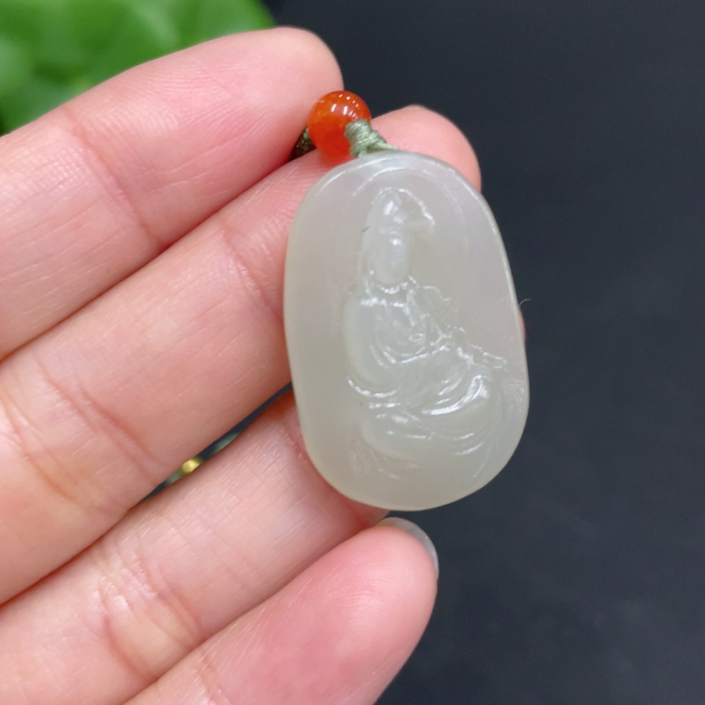 H34072413 Hetian Jade Pendant Guanyin Total Weight (including rope) 7g