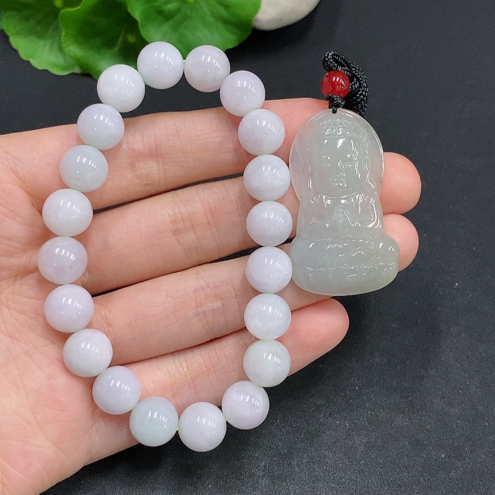 F31687927 Jadeite Pendant + Bracelet with Non-Jadeite Beads