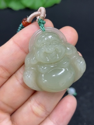 H46531048 和田玉挂件   佛公    货品总重约（含绳）22g    配珠非和田玉