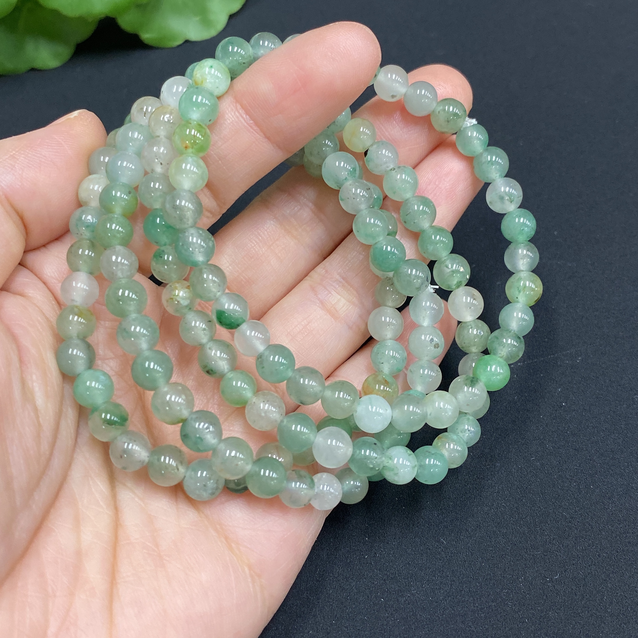 H34970760 African Emerald (Dulong Jade)