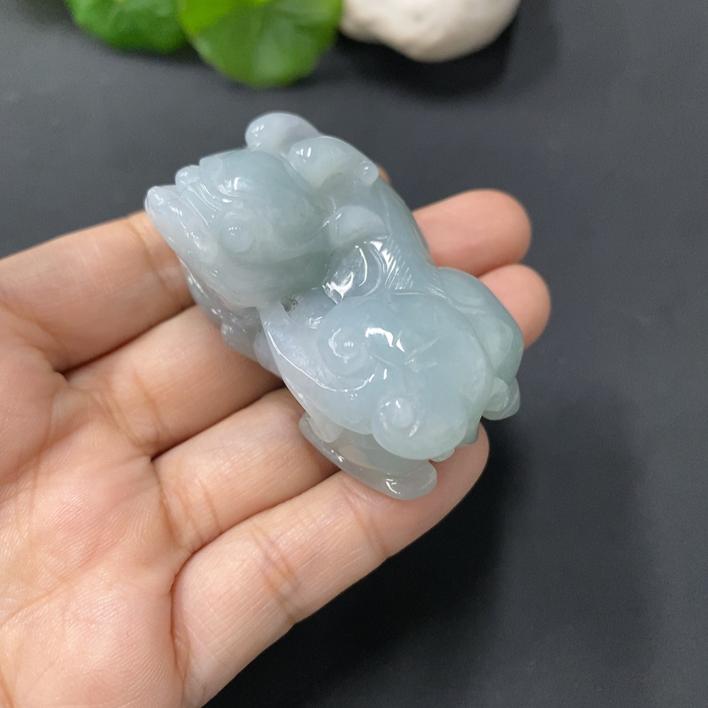 F15647251 JadeitePi Xiu Pendant