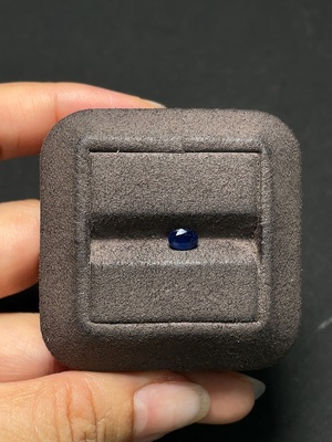 C43158337 蓝宝石裸石 货品总重约0.65克拉