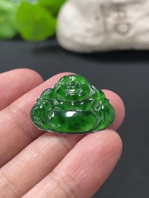 F33875735 Jadeite Inlaid Buddha Pendant, Total Weight Approx. 1.65g