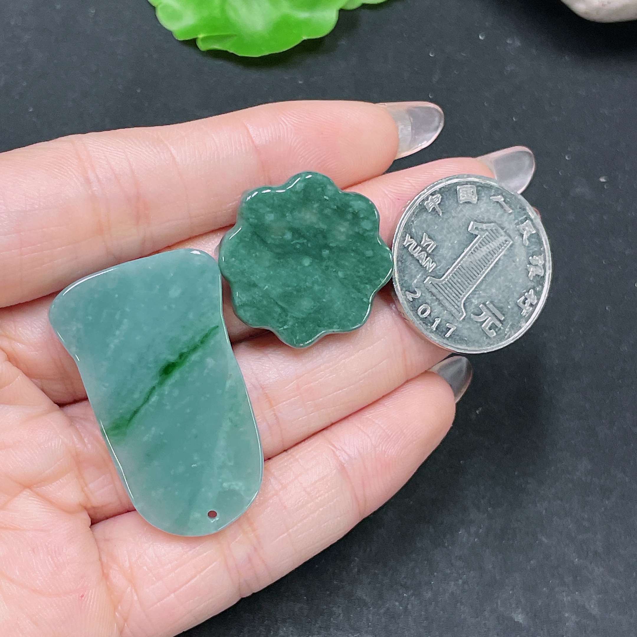 F34064710 Jadeite Pendants Sell as a Lot