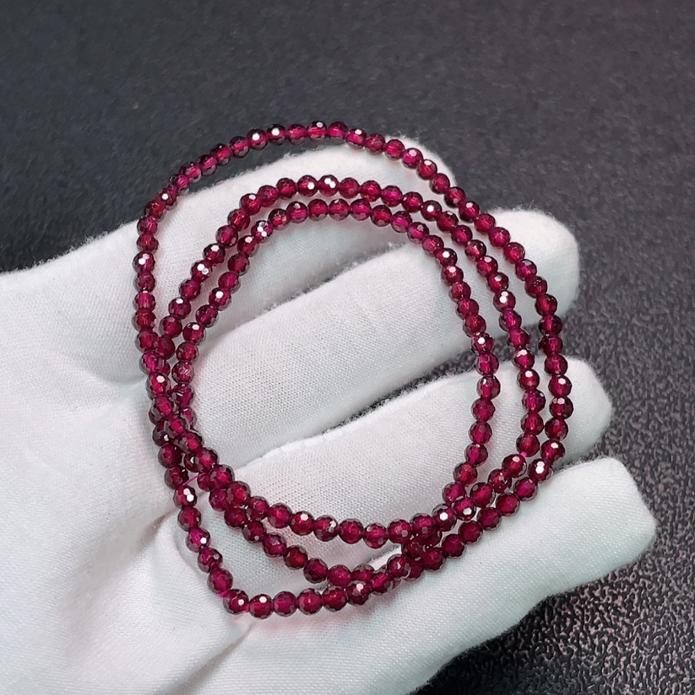 C35092233 Garnet bead strand, total weight approximately 12.36g, size about 3.3mm