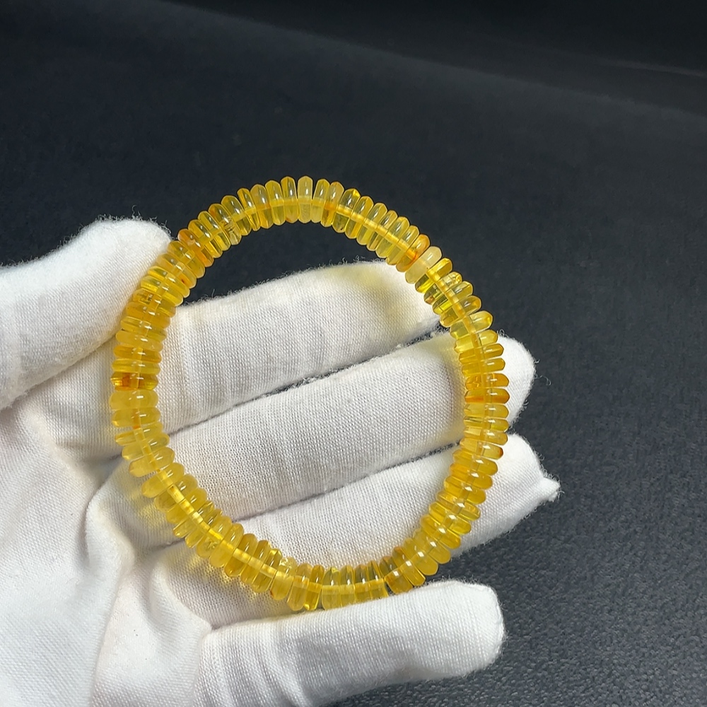 C32746267 Amber Bead Bracelet Total Weight Approx. 8.27g Size About 7.9mm