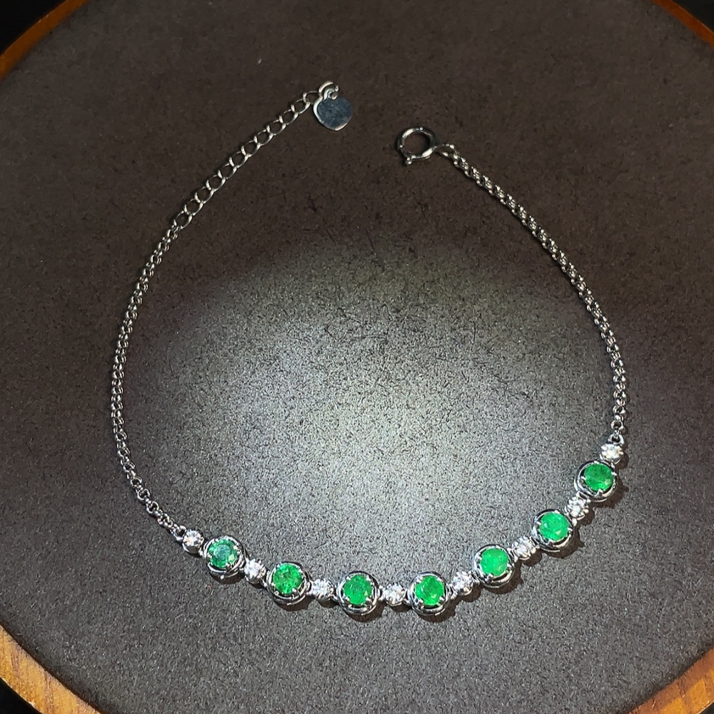 C34008938 Emerald Bracelet Clarity Enhanced Non-Diamond 18K Gold Total Weight Approx. 2.56g