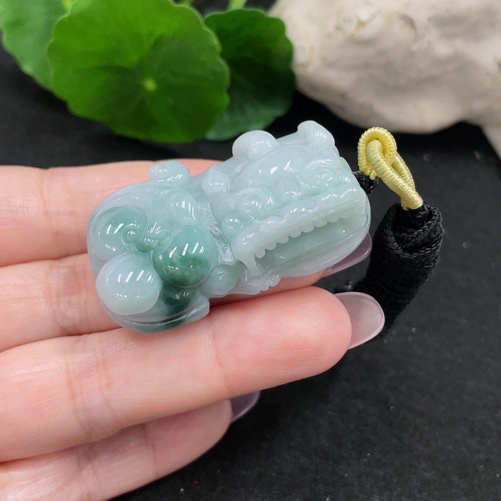 F34966161 Jadeite Pixiu Pendant Total Weight Approx. 31.2g (Including Rope Weight)