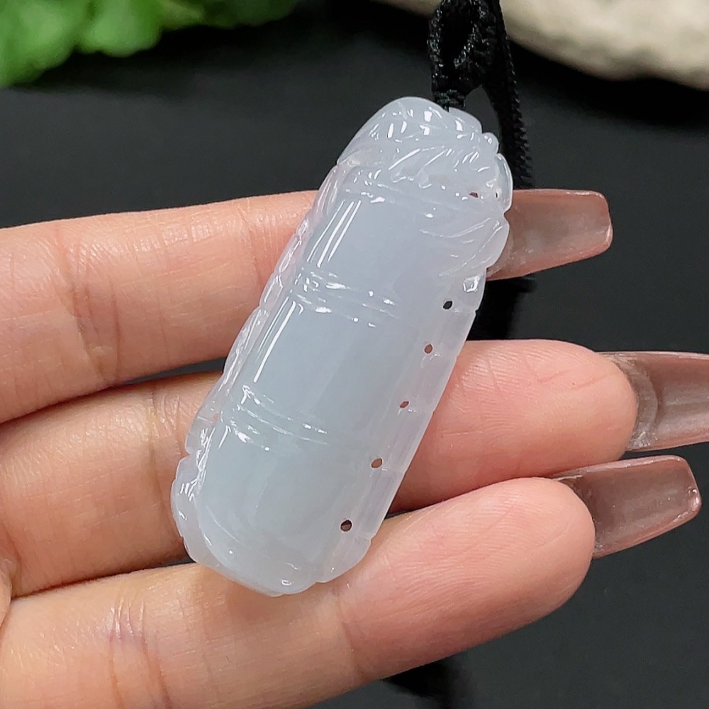 F27114676 JadeiteBamboo Joint Pendant