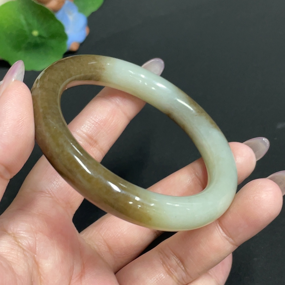 H33930605 Hetian Jade Round Bangle Size 57.3 Total Weight Approx. 52.3g