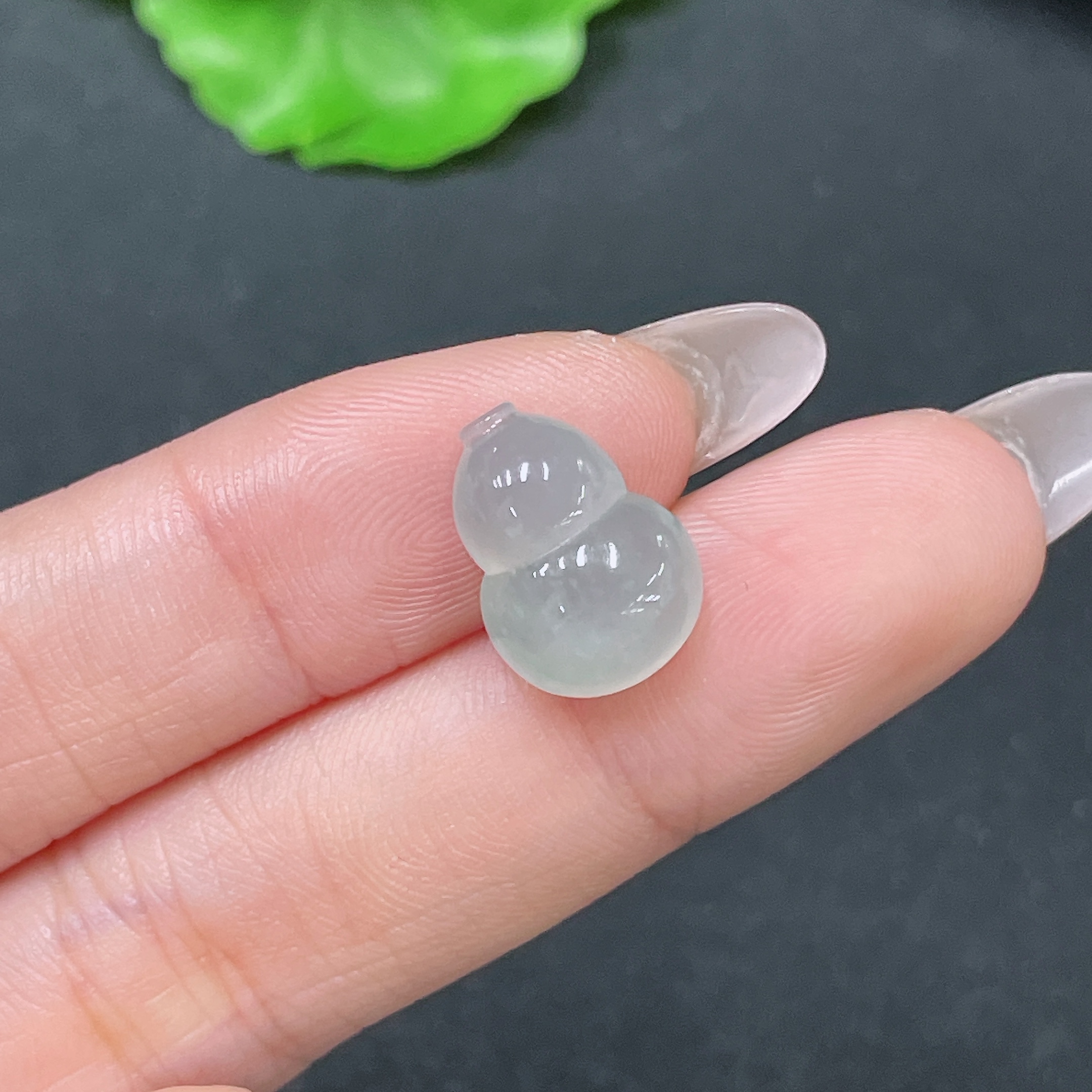 F35138426 Jadeite Gourd Pendant Total Weight Approx. 1.37g