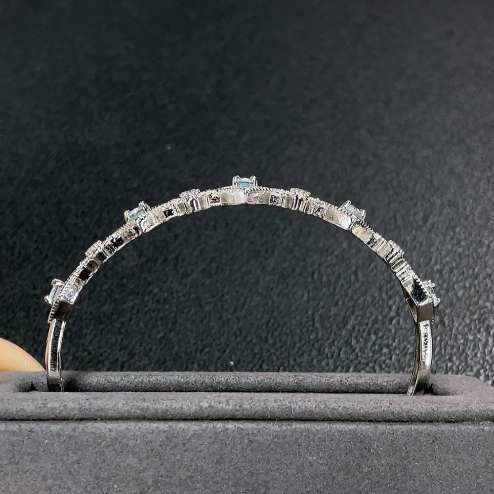 C34007342 Topaz Bracelet Non-Gold Total Weight Approx. 9.28g Stone Size About 3.5mm