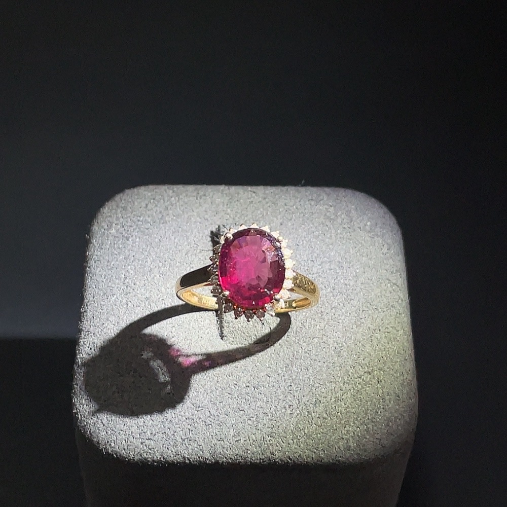 C20255962 Tourmaline Inlaid Ring 18K Gold Size 14 Total Weight Approx. 2.63g Hallmark 2.32ct