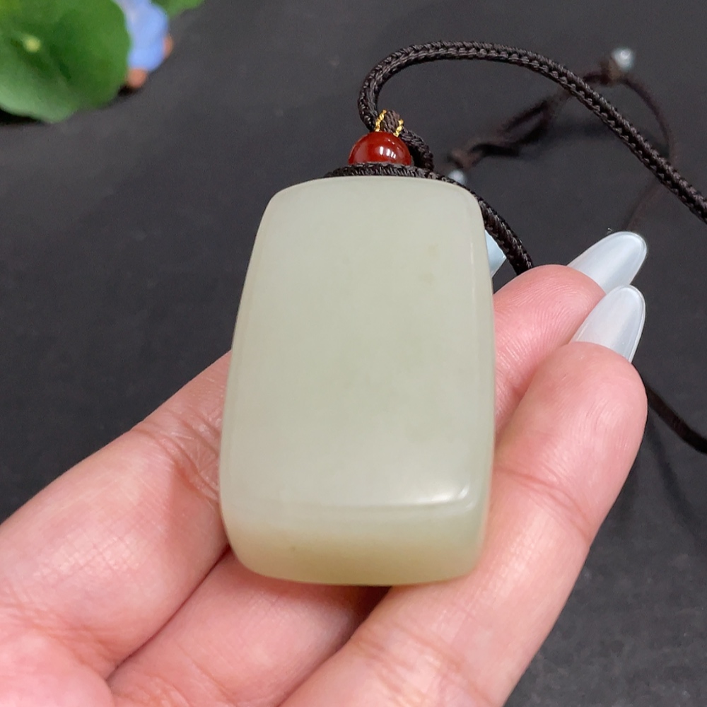 H31574383 Hetian Jade Plain Pendant