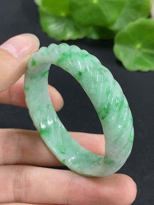 F42969595 翡翠手镯 圈口43.2 货品总重约23.06g