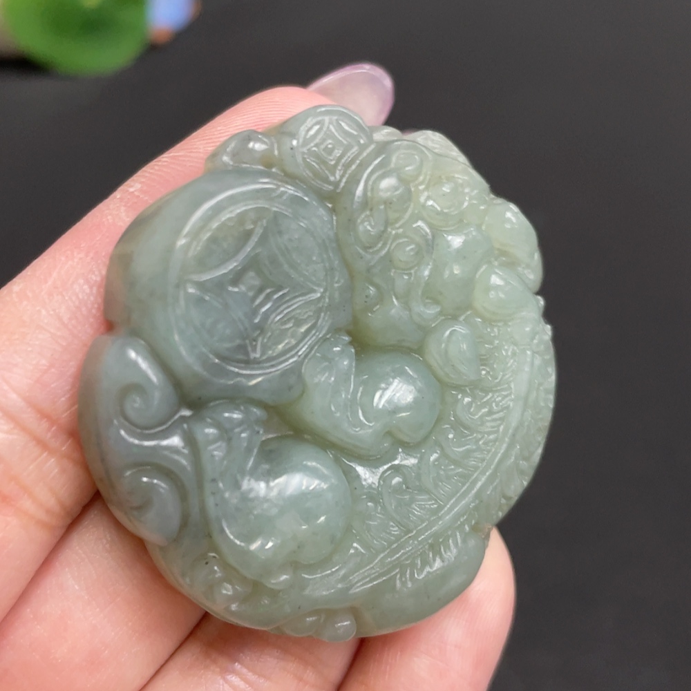 H33864335 Hetian Jade Pendant Auspicious Beast Total Weight Approx. 43.3g