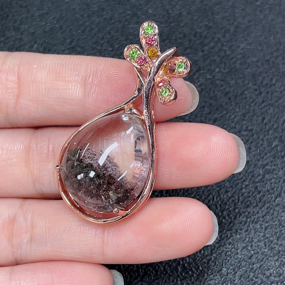 C34038610 Crystal Pendant Non-Gold Total Weight Approx. 12.01g