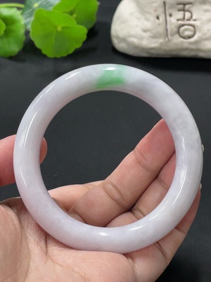 F33838239 JadeiteRound Bangle