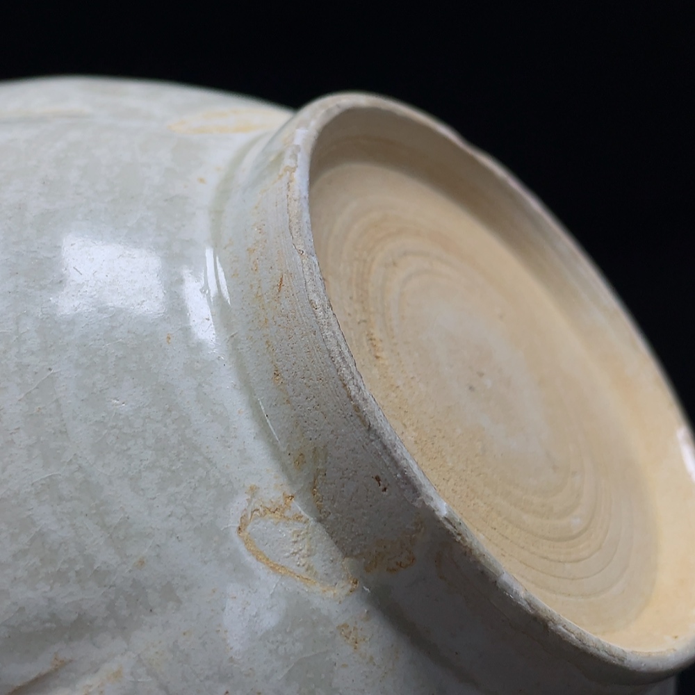 W33937590 Ceramic Repaired Yingqing Glazed Floral-Rim Bowl, Size as per Actual Item