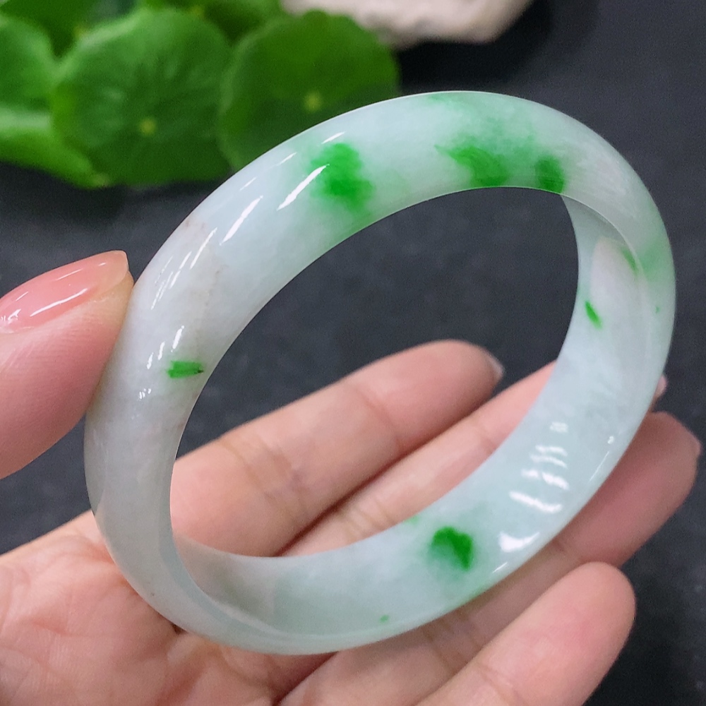 F34030610 Jadeite Round Bracelet Size 54mm Total Weight Approximately 42.86g