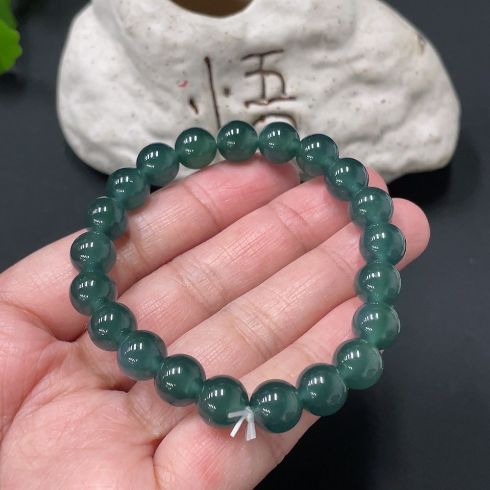 F26963522 Jadeite bead necklace, approximately 8.7mm, total weight about 24.43g