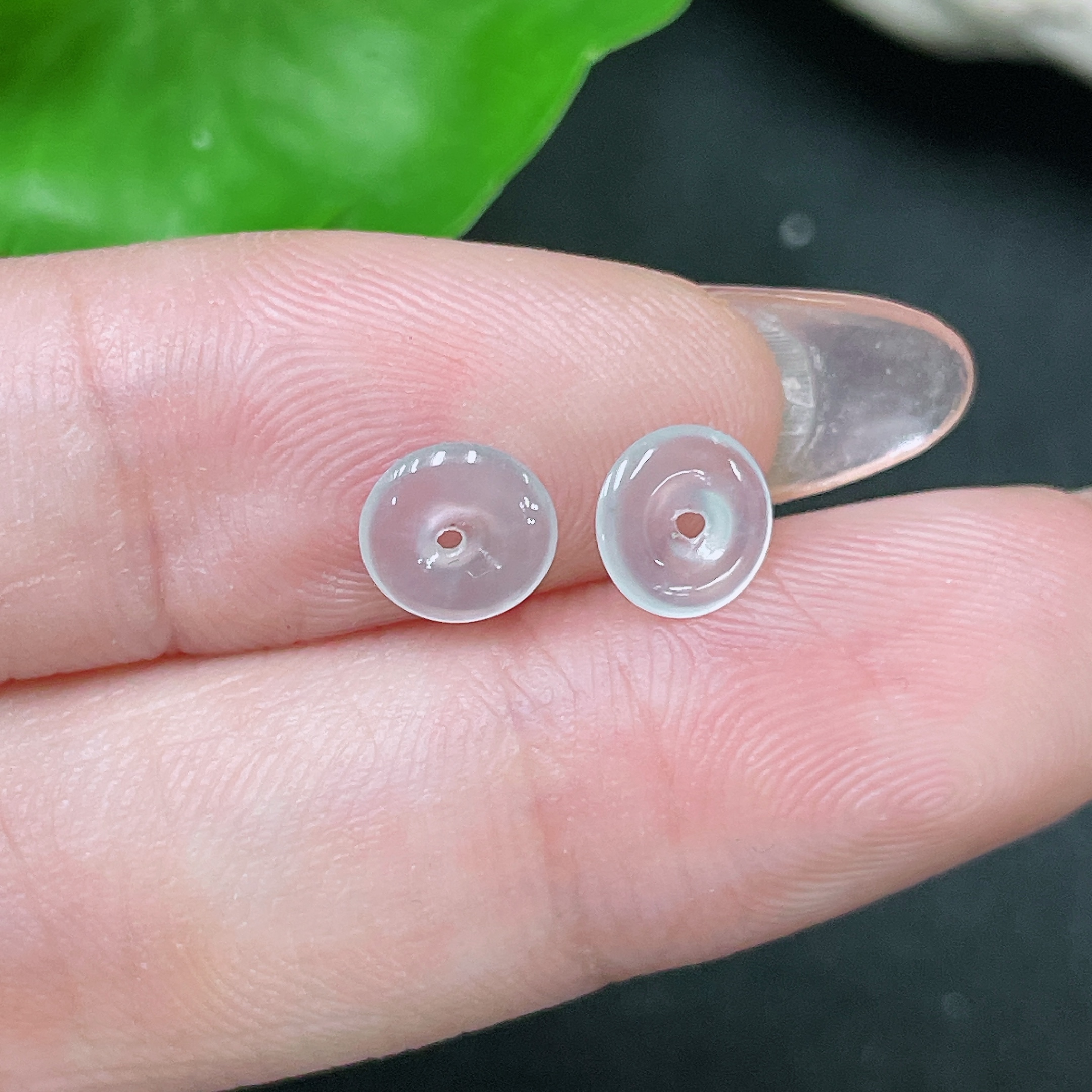 F34985013 Jadeite Pendants Sell as a Lot