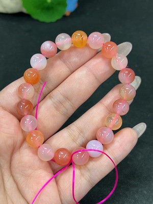 H41922873 盐源玛瑙手串 卡9.2mm左右 仅红色 货品总重约25.6g
