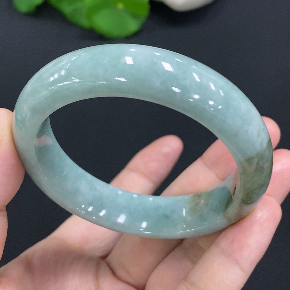 F27103939 Jadeite Round Bracelet Size 54.8 Total Weight Approx. 66.5g