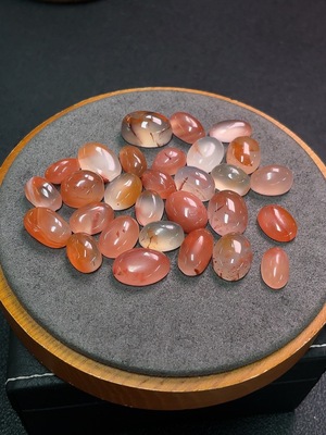C34990223 South Red Agate Inlaid Piece with Visible Organic Matter, Total Weight Approx. 49.45g, Sell as a Lot