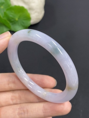 F42968115 翡翠圆条手镯 圈口53.2 货品总重约36.6克（修补）