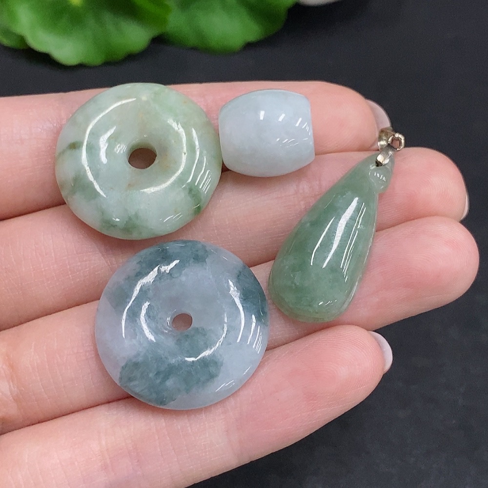 F34002274 Jadeite Pendants Sell as a Lot Non-Gold Inlaid