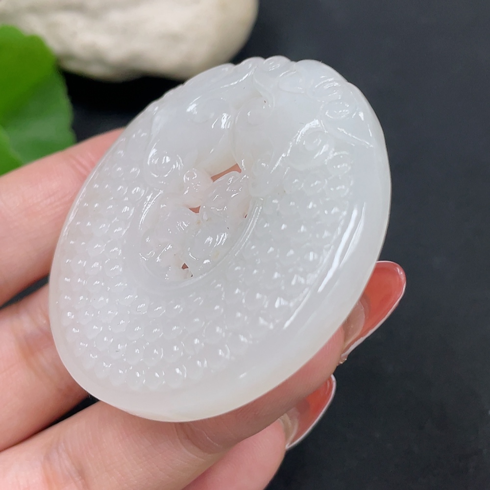 H34062103 Hetian Jade Pendant - Auspicious Beast Ring - Total Weight Approx. 35.7g