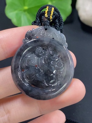 F46572698 翡翠貔貅挂件 货品总重约12.43g