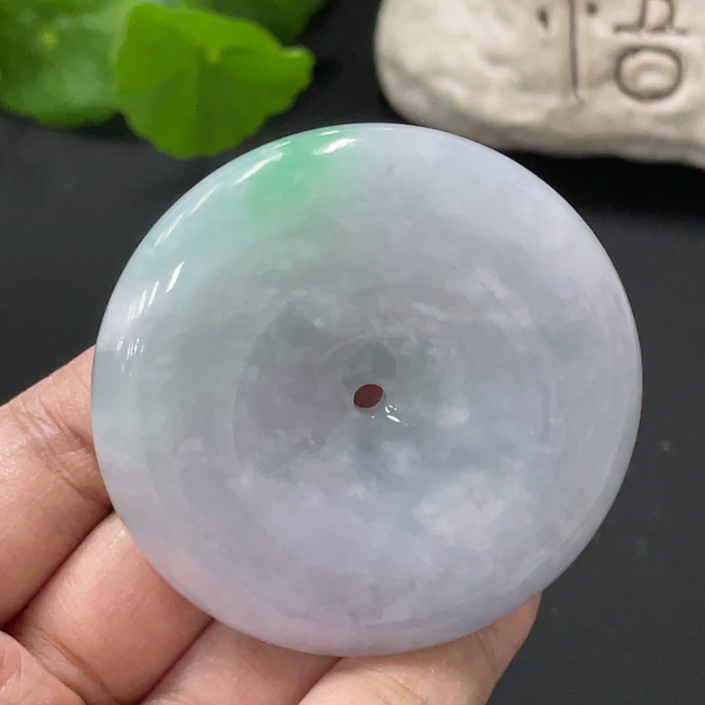 F33874347 JadeitePeace Pendant