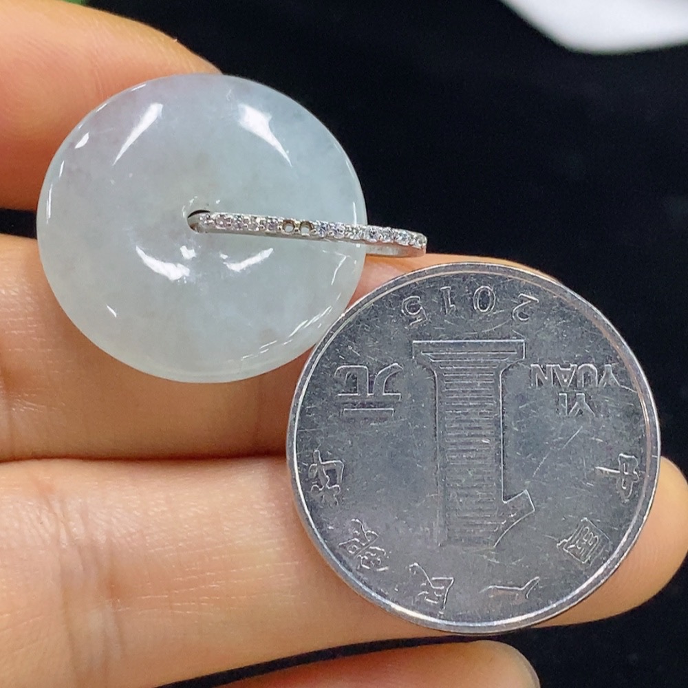 F35094655 Jadeite Safety Buckle Pendant Non-Gold Total Weight Approximately 5g