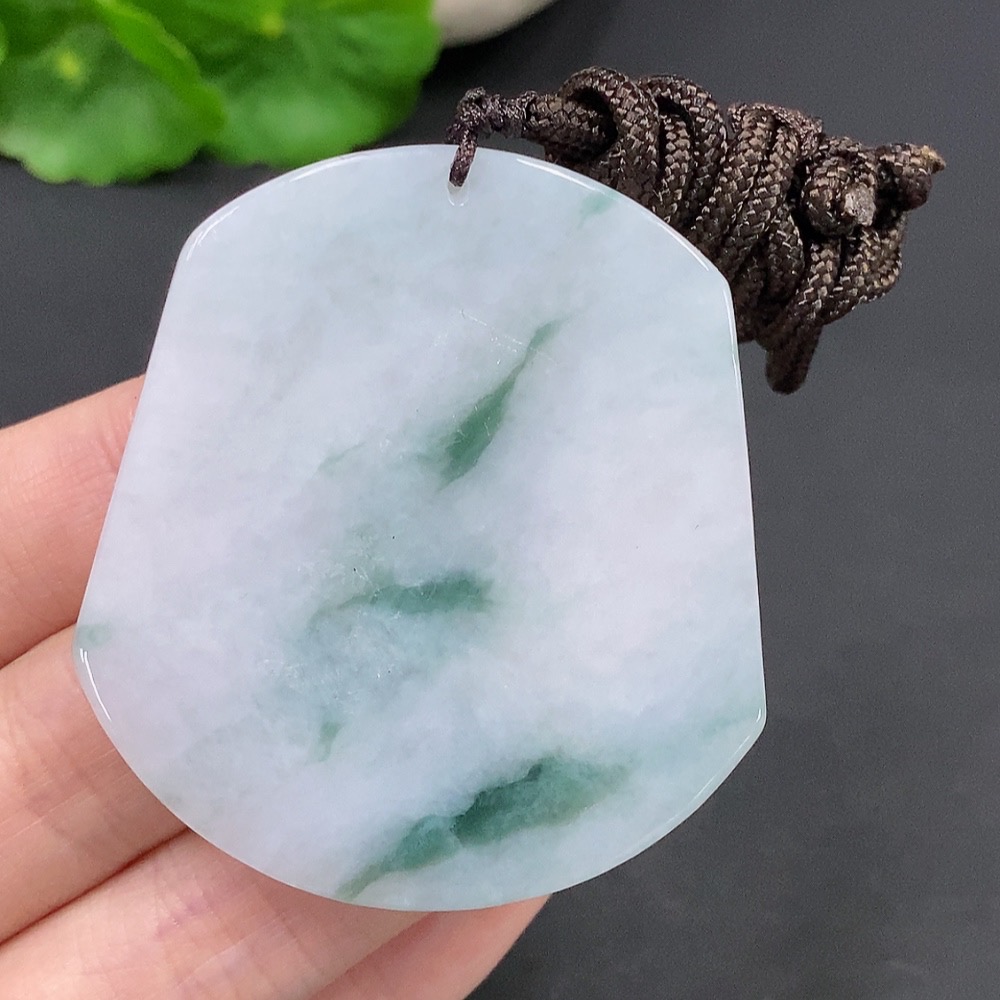 F24747910 Jadeite Magpie on Plum Branch Pendant Total Weight Approx. 33.1g (Including String Weight)