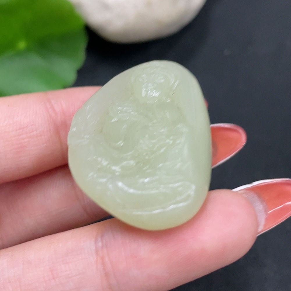 H34026567 Hetian Jade Pendant Guanyin Total Weight Approx. 16.5g