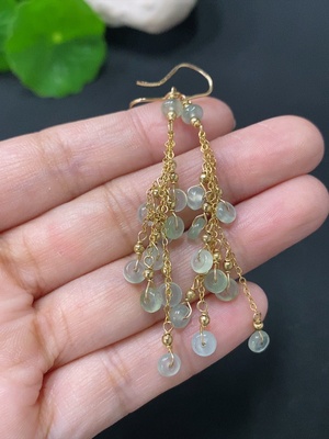 F31589402 Jadeite Inlaid Earrings with Hook (41% Au, Non-Gold Remainder, Total Weight Approx. 3g)