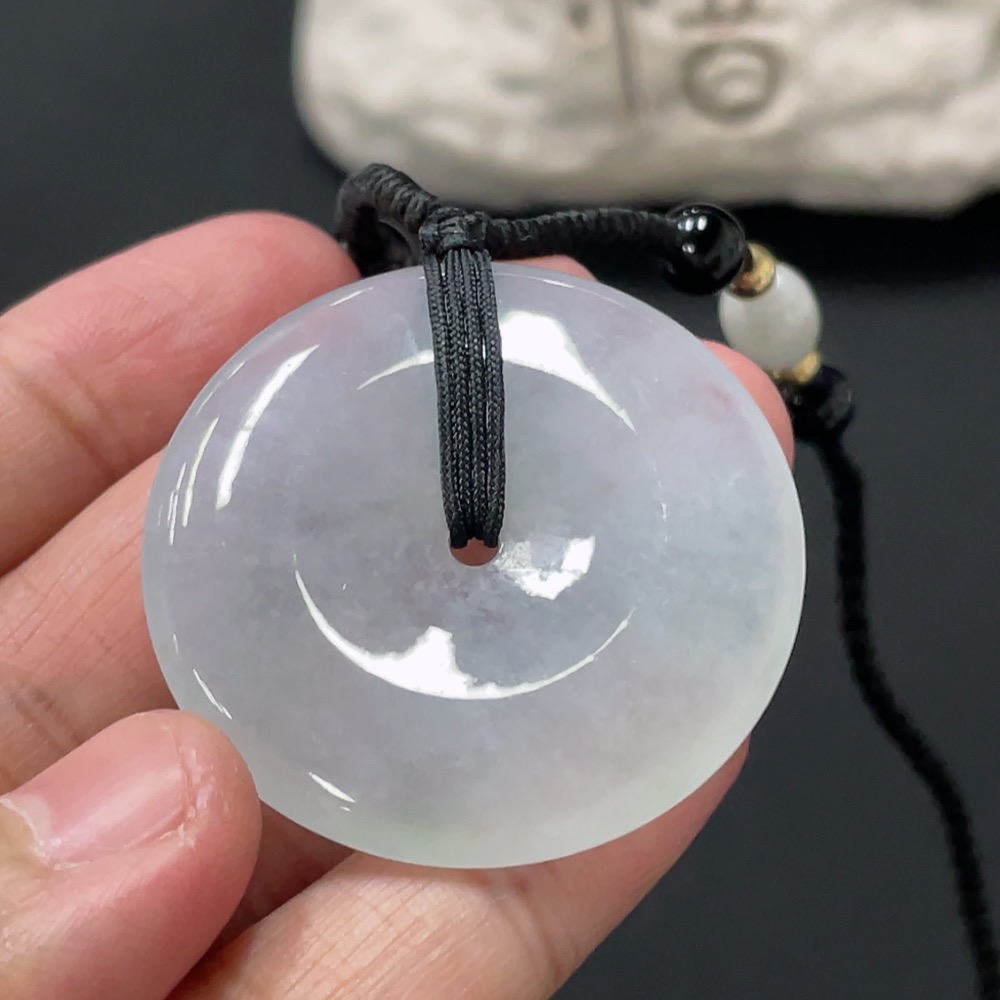 F28284265 Jadeite Peace Pendant with Non-A Grade Beads, Total Weight Approx. 19.78g