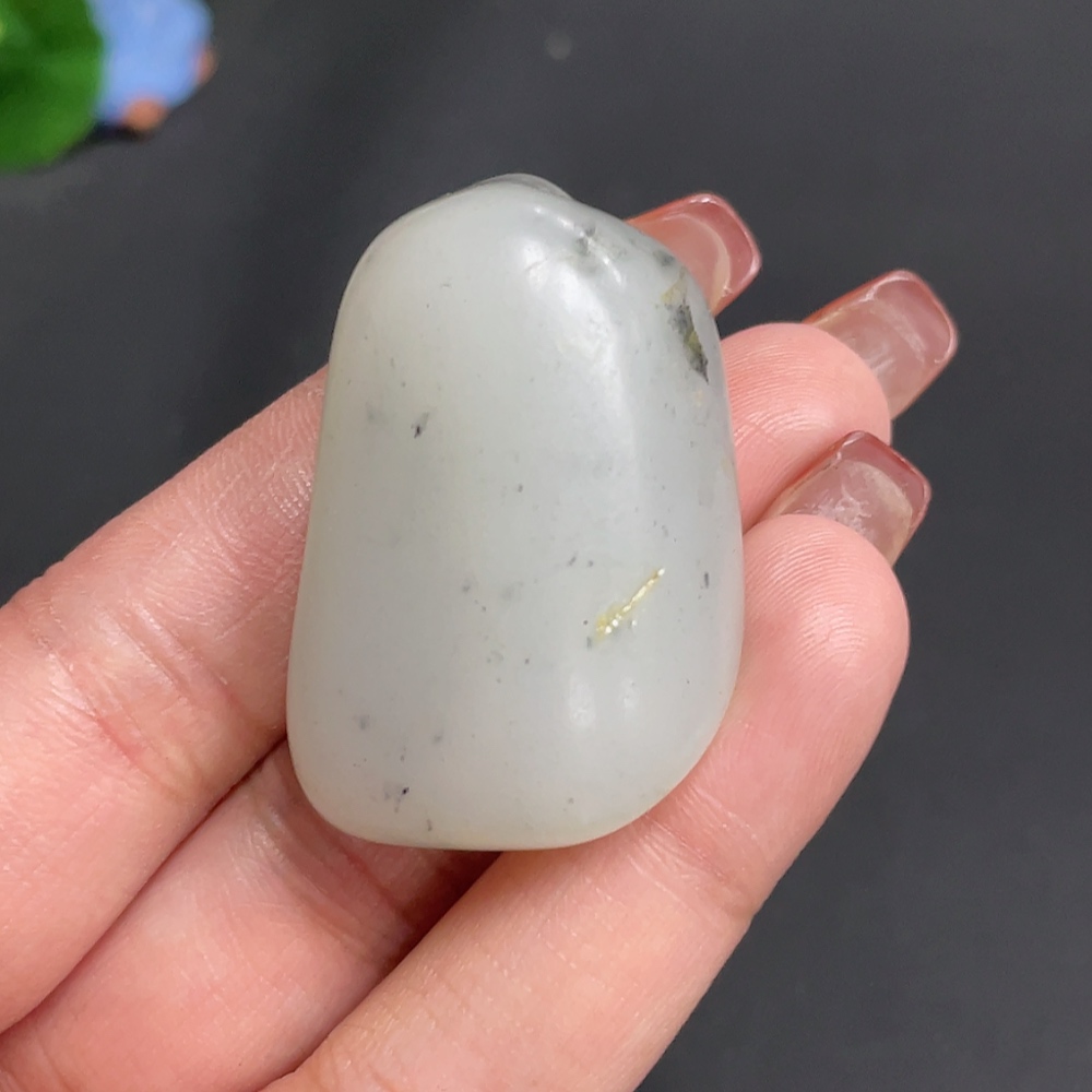 H25932638 Hetian Jade, Total weight approx. 33.4g