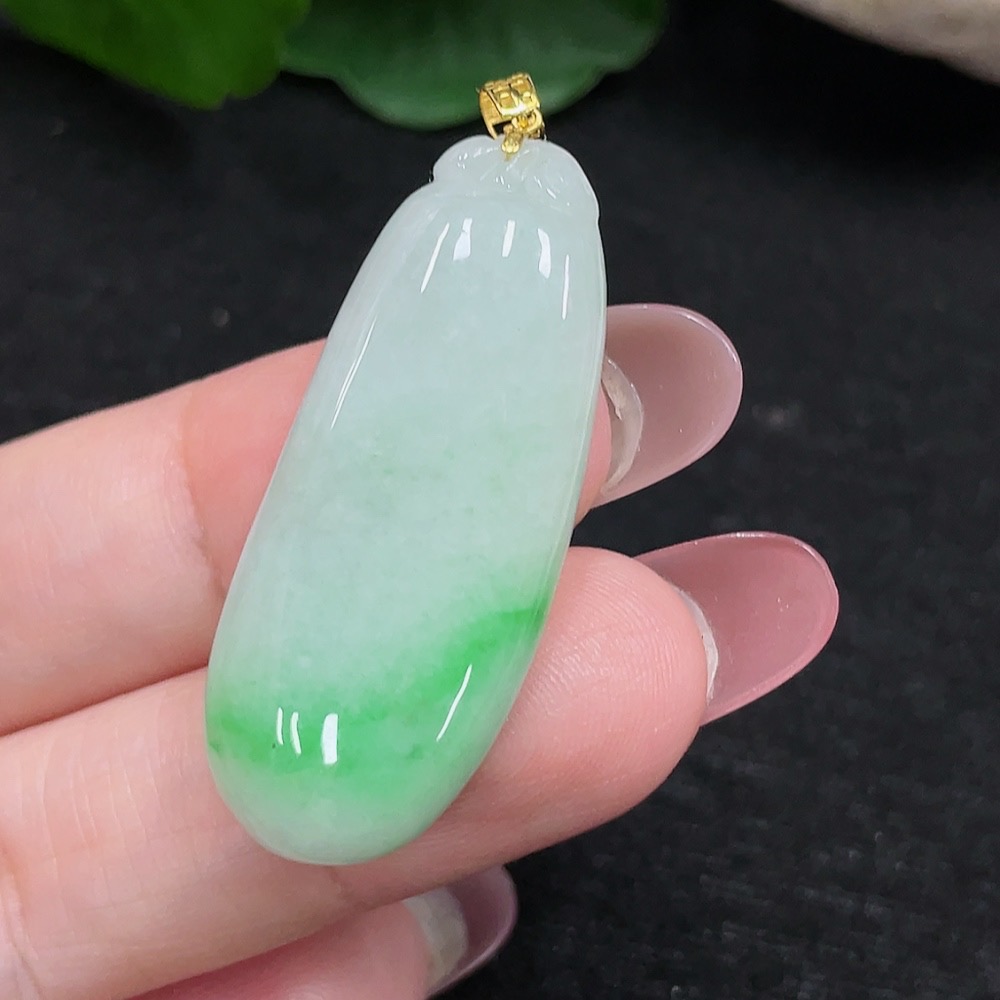 F32774371 Jadeite Blessing Melon Pendant 18K Gold Total Weight Approx. 7.1g