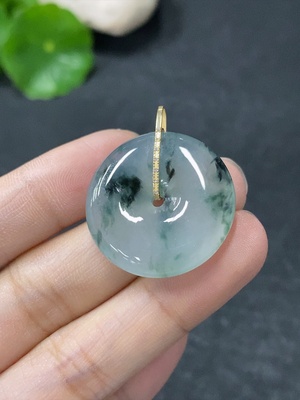 F34953298 Jadeite Pendant Peace Buckle with 18k Gold and Diamond Accents, Total Weight Approximately 7.82g