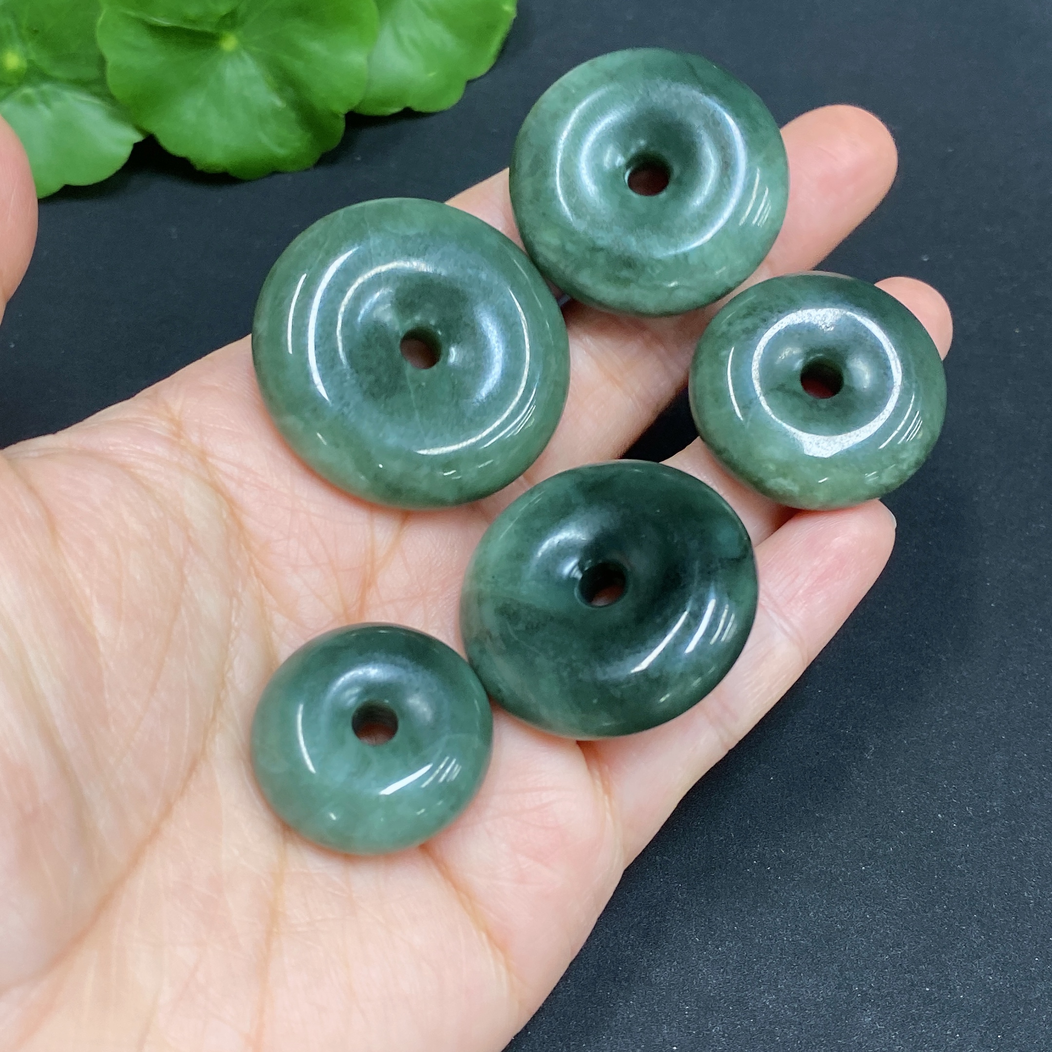 H30572148 Hetian Jade Pendant, Peace Buckle, Total Weight Approx. 60.9g