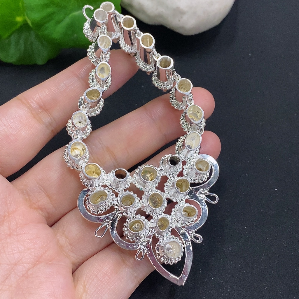 F32775956 Jadeite Cabochon Sell as a Lot Non-Gold Setting