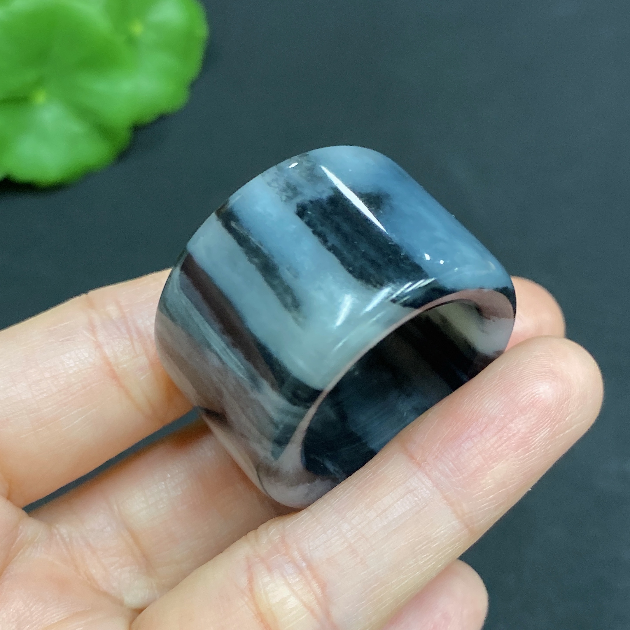 H30517350 Hetian Jade Thumb Ring Size 29 Total Weight Approx. 24.9g