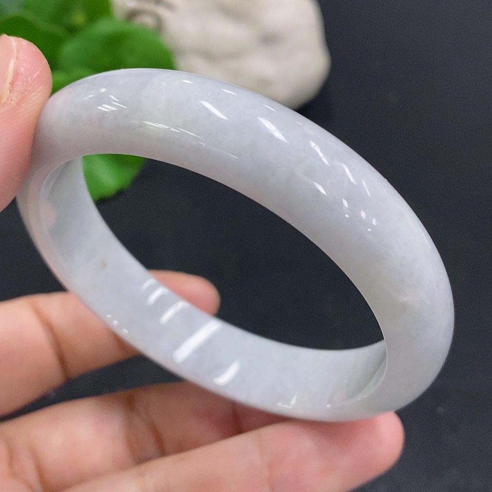 F30569763 Jadeite Round Bangle, Size 56.2, Total Weight Approximately 49.4g