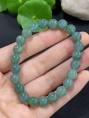 F42986059 翡翠手串 卡8mm左右 货品总重约20.17g